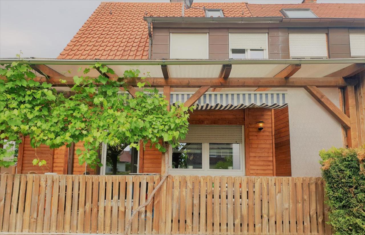 Familienfreundliches Ferienhaus Amara Mit Garten Und Terrasse - Friedrichshafen Am Bodensee Exteriér fotografie